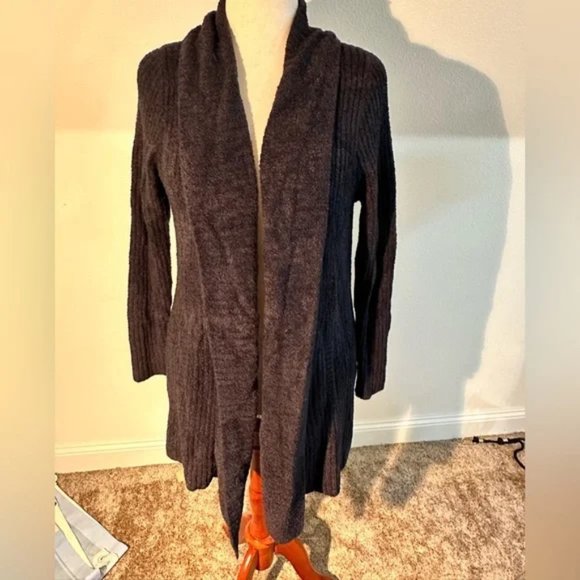 Sweaters - ***Price Firm*** Barefoot Dreams L long cardigan with pockets